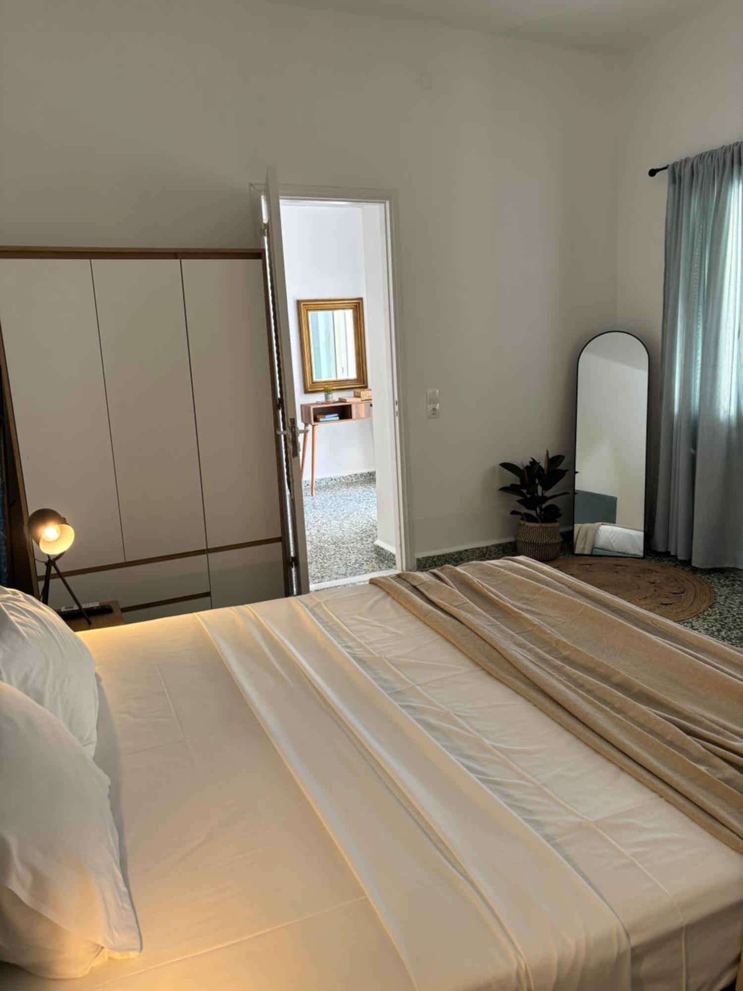 Urban House Next Old Town-vacation House Group Semesterbostad Chania (Crete)