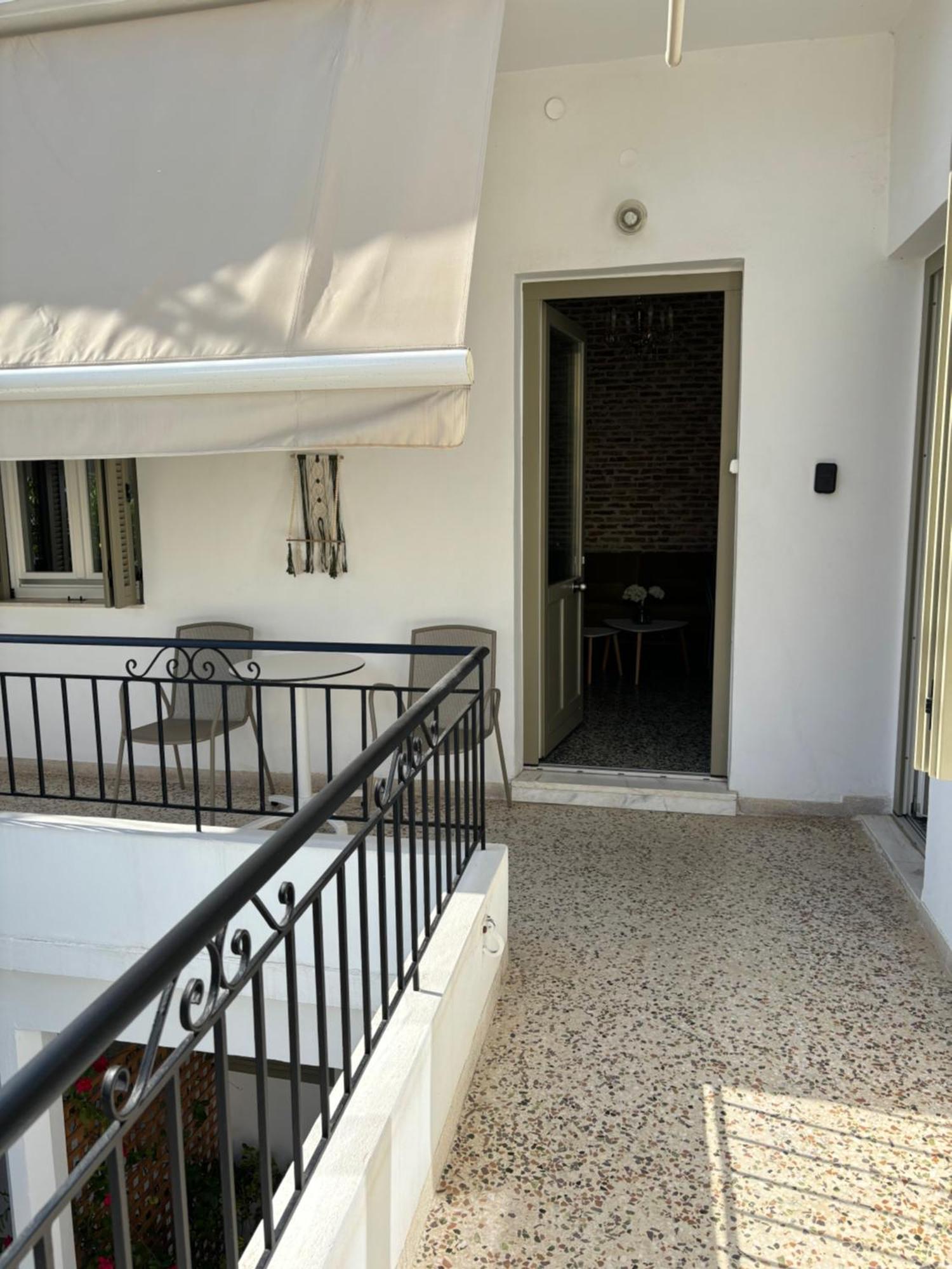 Semesterbostad Urban House Next Old Town-vacation House Group *