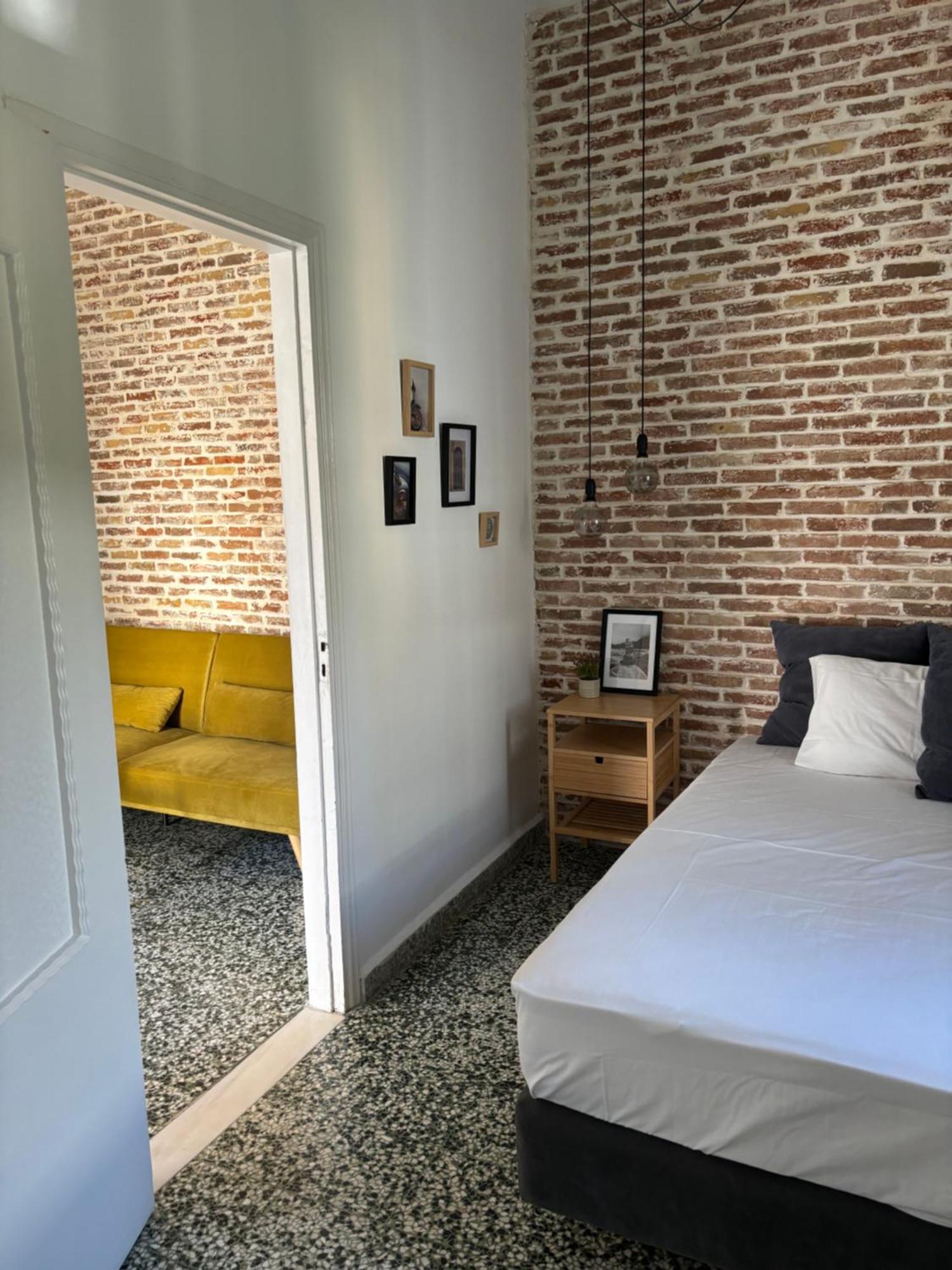 Semesterbostad Urban House Next Old Town-vacation House Group